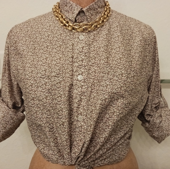 Dolce & gabbana button shirt. - Picture 6 of 8